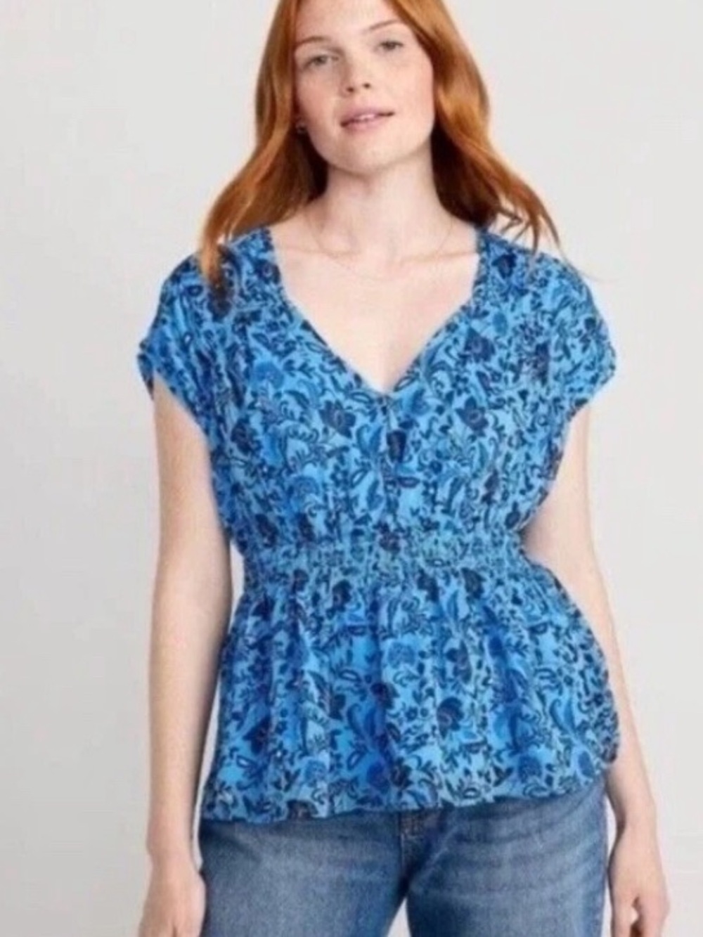Old Navy Defined Waist
Peasant Blouse Blue Floral Chiffon Short
SIv Sz XL